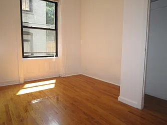 Rented by Concept Real Estate Group