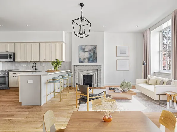 119 Henry St APT 3, Brooklyn, NY 11201