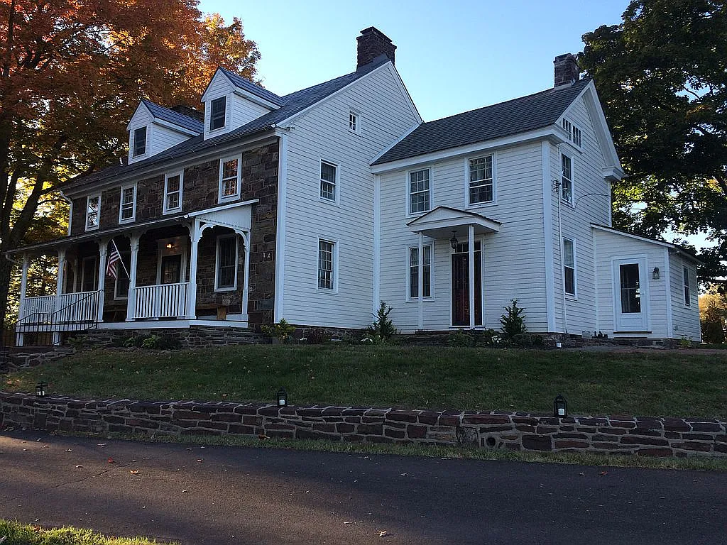 6409 Durham Rd photo 1