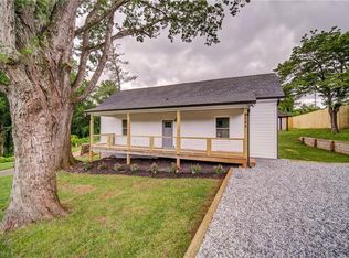 2066 Kennesaw Ave, Nelson, GA 30151