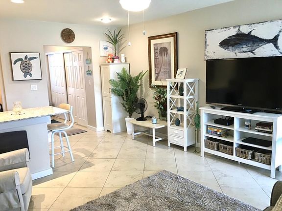 4th image of 240 N Collier Blvd APT E8
