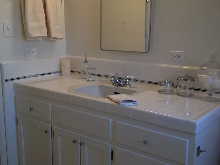 310 Mockingbird Ln #E — Photo 18