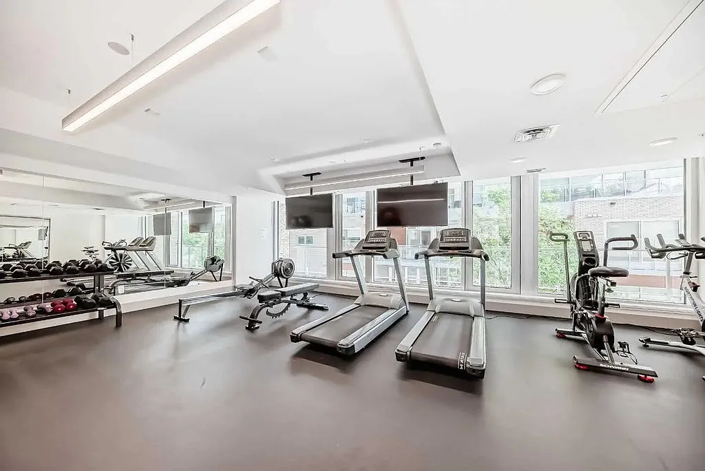 1 bed, 440 sqft, $1,650 — Photo 3