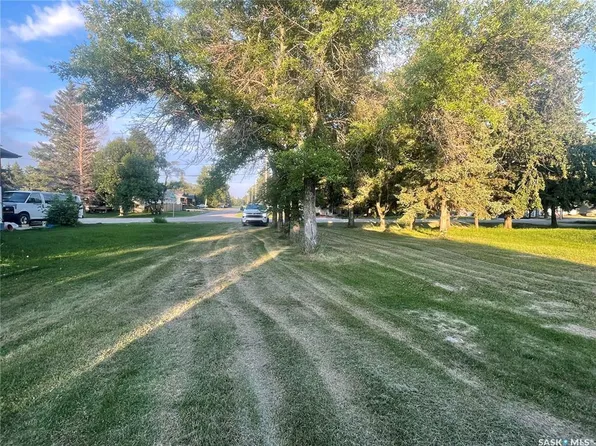 3001 2nd AVENUE E, Waldheim, SK S0K 4R0