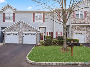 20 Linda Ct, South Amboy, NJ 08879