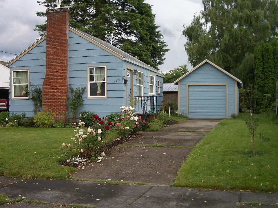 From Street (looking SSE)