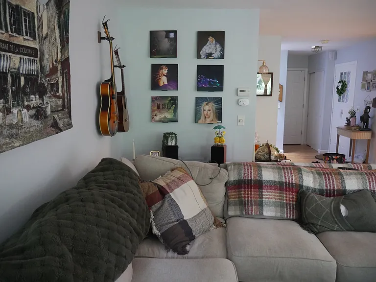 213 Woods Brooke Ct #213 — Photo 6