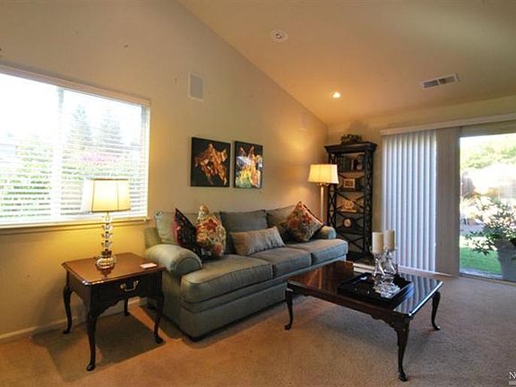 4th image of 16501 Meadow Oaks Dr