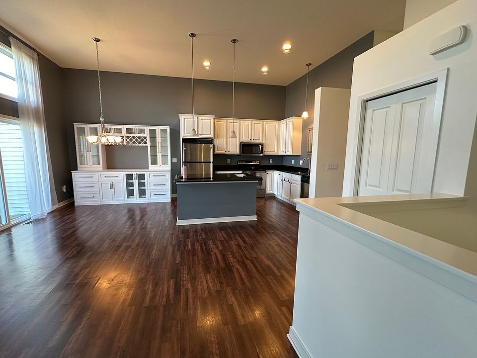 Kitchen and dining area