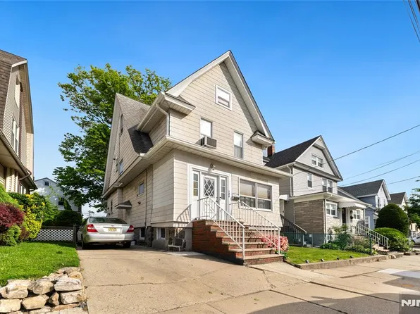 186 Oakwood Ave, Cliffside Park, NJ 07010