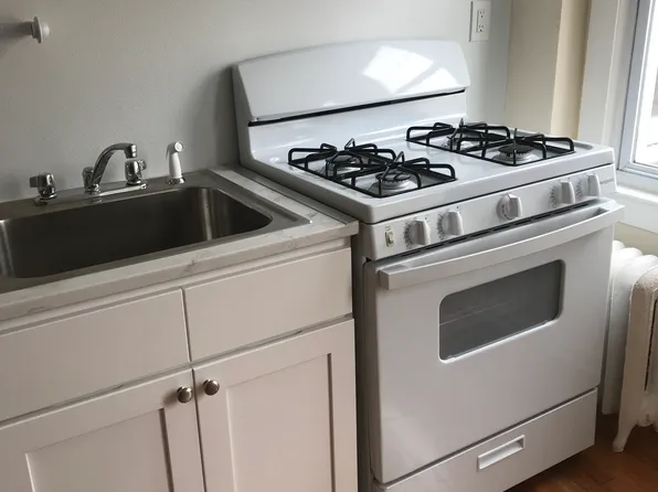 1284 Ella T Grasso Blvd #1, New Haven, CT 06511