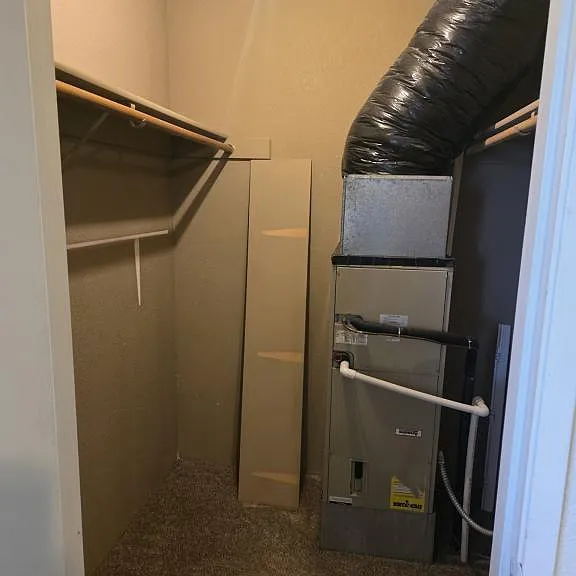 300 Shafer Ln #I3 — Photo 9