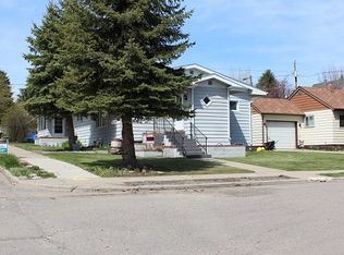 227 9th Ave S, Shelby, MT 59474