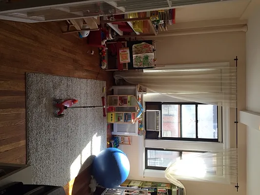 Rented by Ready Group | media 7