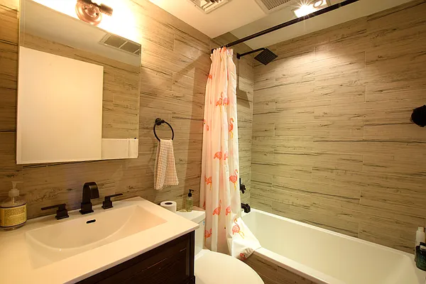 Rented by Keren Capital Group, LLC | media 23