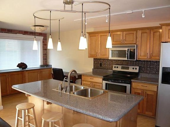 Granite Counters & Bar