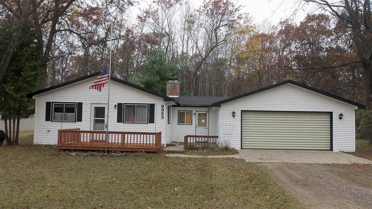 8053 Artesia Beach Rd photo 1