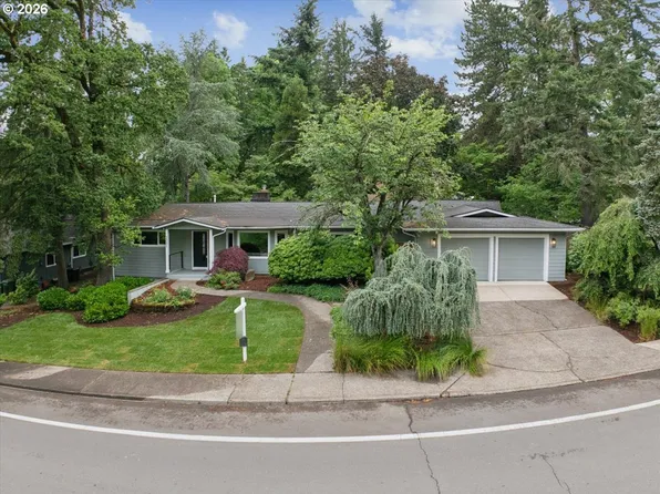 2001 Greentree Rd, Lake Oswego, OR 97034