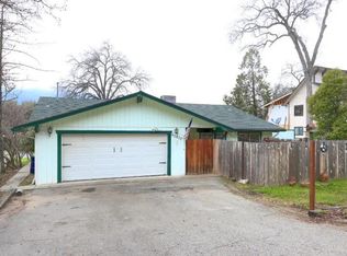 40632 Goldside Dr, Oakhurst, CA 93644