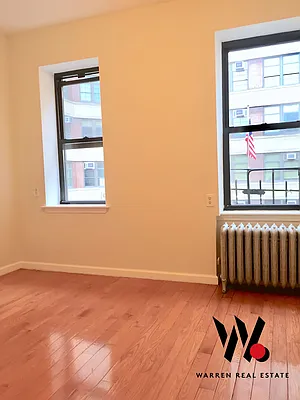 Rented by Warren T Real Estate Corp. | media 35