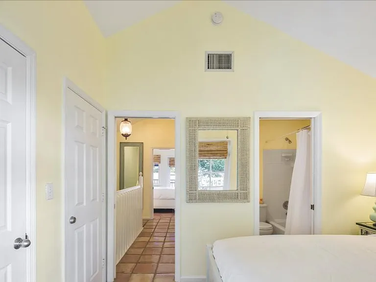 Queen bedroom alt. view