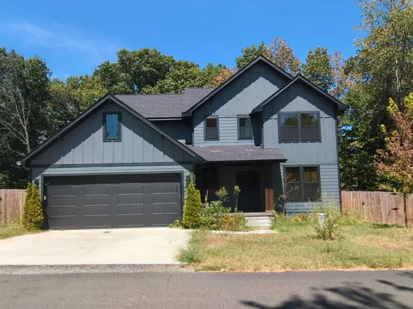 3 Shelly Dr, Bella Vista, AR 72714