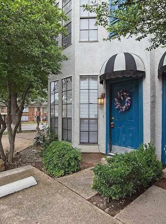 5000 Cedar Springs Rd #101