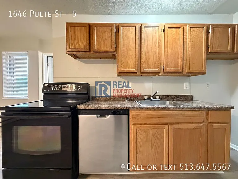 1646 Pulte St #5 — Photo 4