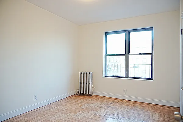 Rented by Compass | media 13