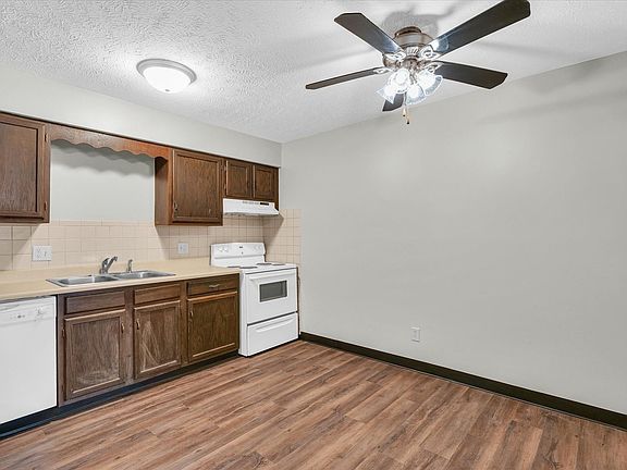 5th image of 5 Willedrob Rd #16