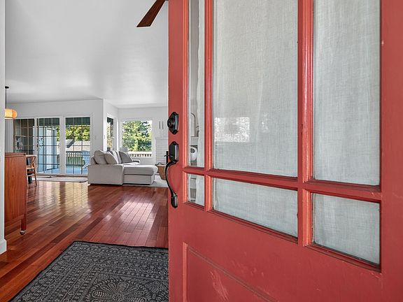 5th image of 445 Marshall Avenue