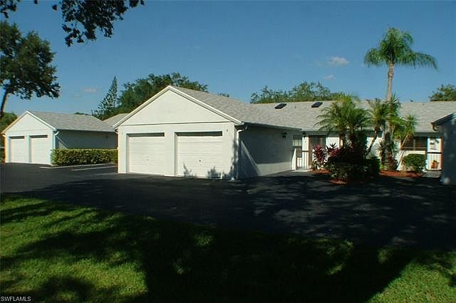 1st image of 9611 Green Cypress Ln APT 4