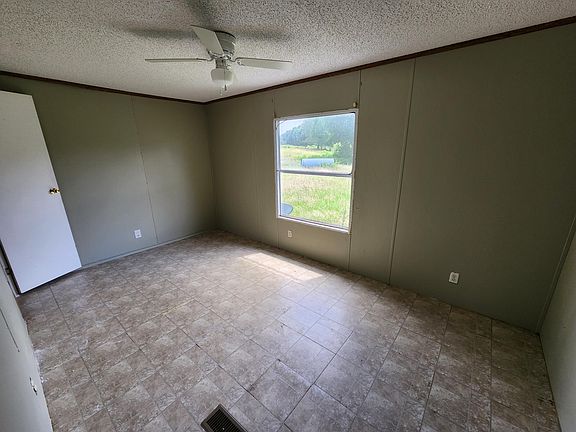 5th image of 46243 Old Houston Hwy #5
