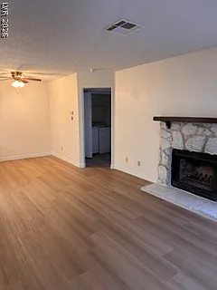 2 bed, 2.0 bath, 882 sqft, $1,450 — Photo 3