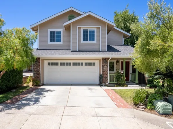 115 Cherry Blossom Dr, Freedom, CA 95019