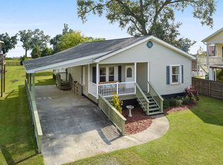 119 1st St, Waveland, MS 39576
