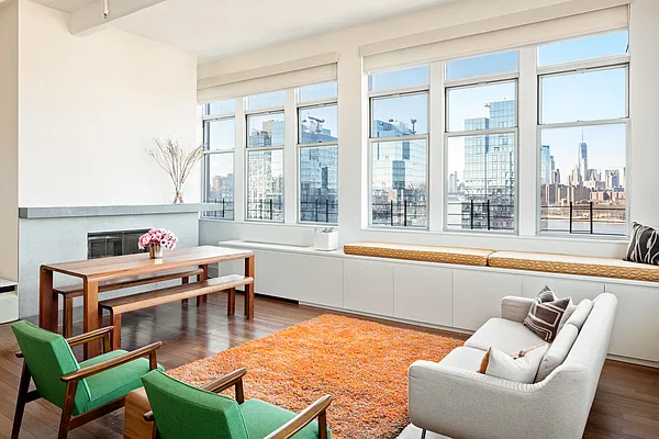 Sold by Compass | media 2