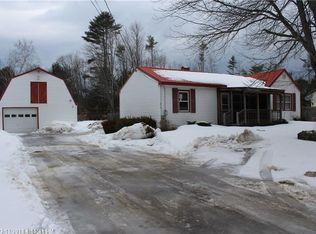 233 Lewiston Rd, Gray, ME 04039