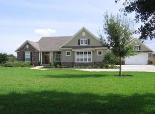 3809 McGee Rd, Plant City, FL 33565