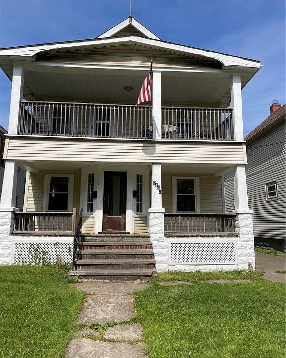 1st image of 2164 W 100th St