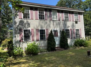 134 Kennard Rd, Nottingham, NH 03290