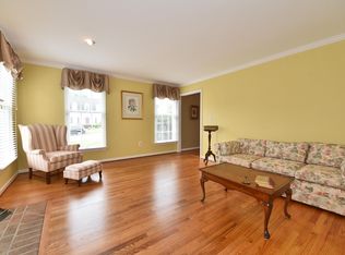 218 Rolling Knoll Dr, Bel Air, MD 21014