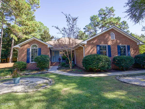 110 Saint Andrews Drive, Pinehurst, NC 28374