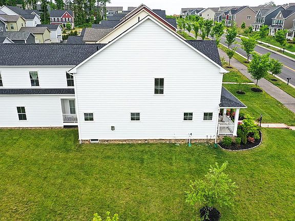 4th image of 2126 River Heritage Blvd