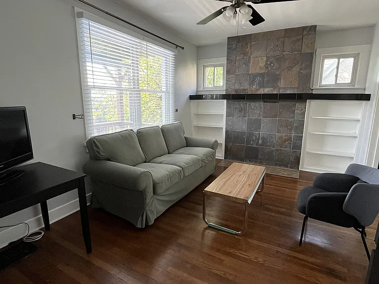 251 Robinson St #2 — Photo 1