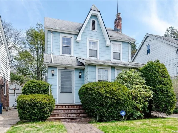 50 Jayson Avenue, Great Neck, NY 11021