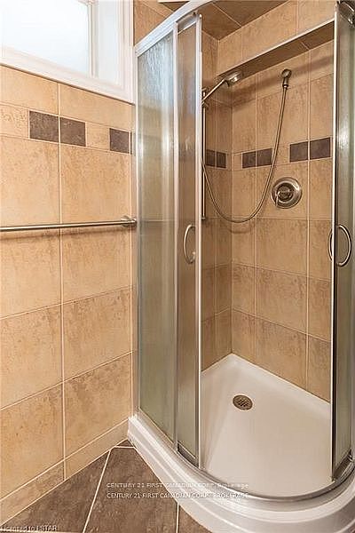 London House for rent - 4 Bedrooms — photo 28