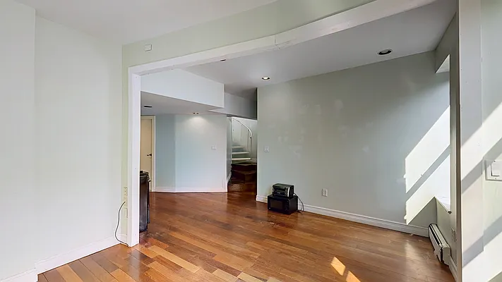 Rented by Charles Coutinho LLC | media 17