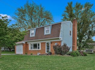 330 Pool Rd, Ephrata, PA 17522