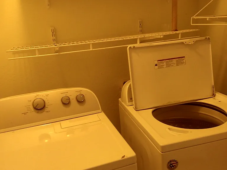 Oakmont Pl — Photo 5